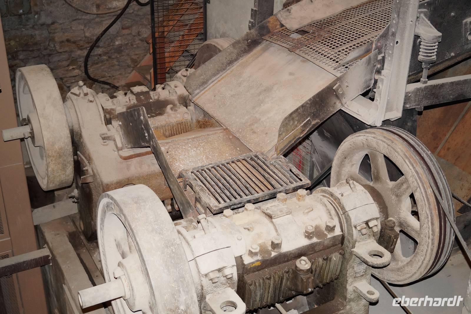 die Zerkleinerungsanlage