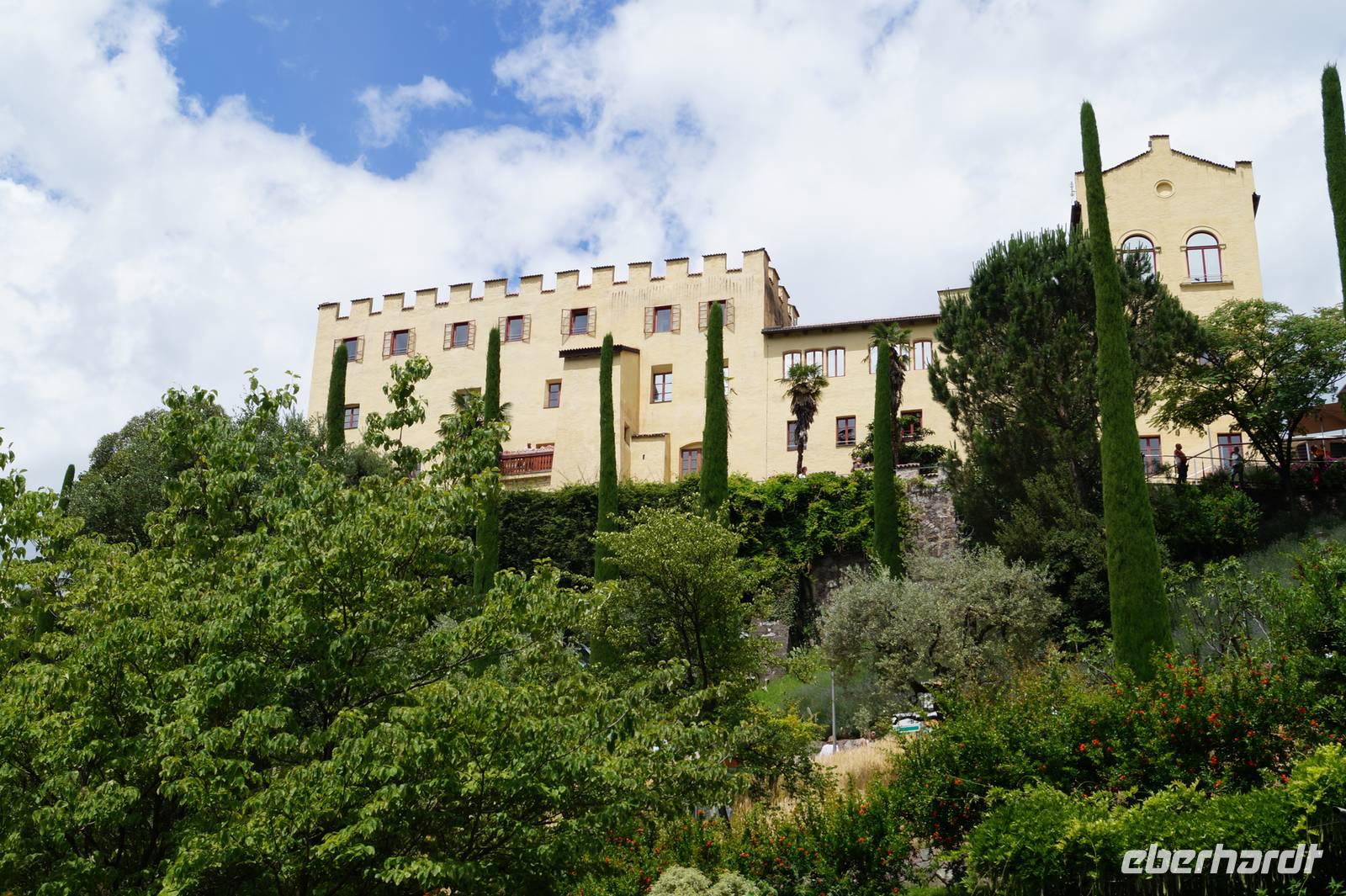 Das Schloss von unten