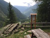 103 Wanderung zu den Saent-Wasserfällen