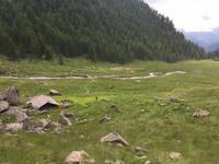 110 Wanderung zu den Saent-Wasserfällen