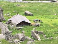 111 Wanderung zu den Saent-Wasserfällen