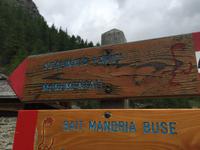 126 Wanderung zu den Saent-Wasserfällen