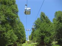 Mit dieser Gondelbahn sind wir heute morgen nach oben gefahren
