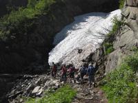 Unser Weg führt uns vorbei an Gletschern