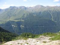 Val Vermiglio mit Straße zum Tonale-Pass
