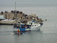 Osterprozession auf dem Meer