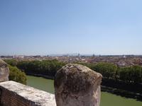 Der Tiber in Rom mit Blick auf das antike Stadtzentrum