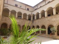 Alghero - Kreuzgang in San Francesco Kirche