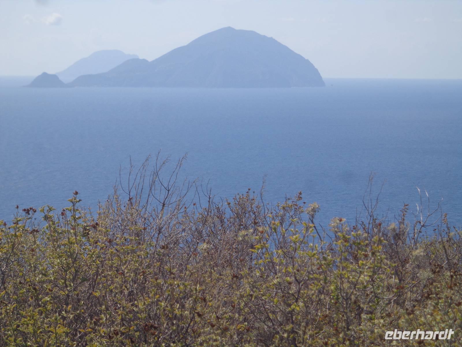  nebulöse Nachbarn von Salina
