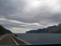 Fahrt am Gardasee entlang