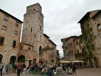 San Gimignano Piazza Della Cisterna