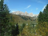 Dolomiten-Rundfahrt (Fahrt vom Grödner-Joch ins Grödner Tal)