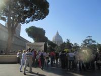 Im Innenhof der Vatikanischen Museen