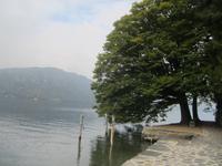 Orta-Bummel entlang des Sees