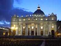 157  Petersdom bei Nacht