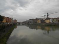 Florenz (Blick von der Ponte alle Grazie zur Ponte Vecchio)