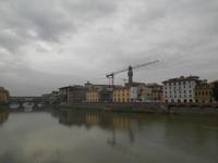Florenz (Blick von der Ponte alle Grazie zur Ponte Vecchio)