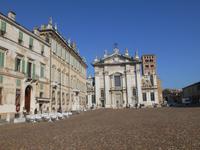 Mantua (Piazza Sordello - Dom)