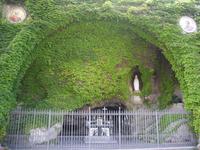 Lourdes-Grotte in den Vatikanischen Gärten