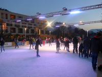 Eisplatz an der Therme Meran