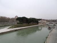 Blick von der Ponte Garibaldi auf die Tiberinsel