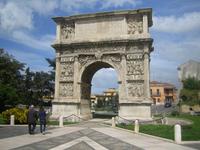 der Trajansbogen in Benevento 