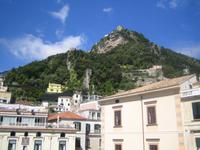 Amalfi ist wie in den Berg gebaut. 