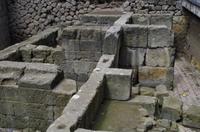 Historische Mauern in Neapel