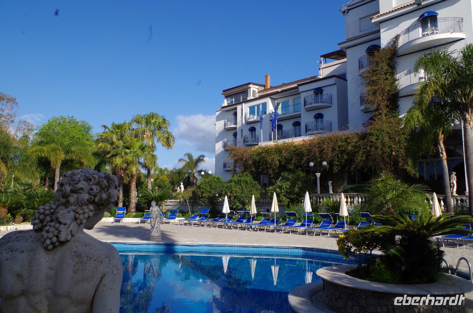 Schön gestrandet in Giardini Naxos