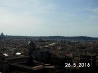  ein Abschiedsblick über die Dächer der ewigen Stadt zum Pantheon