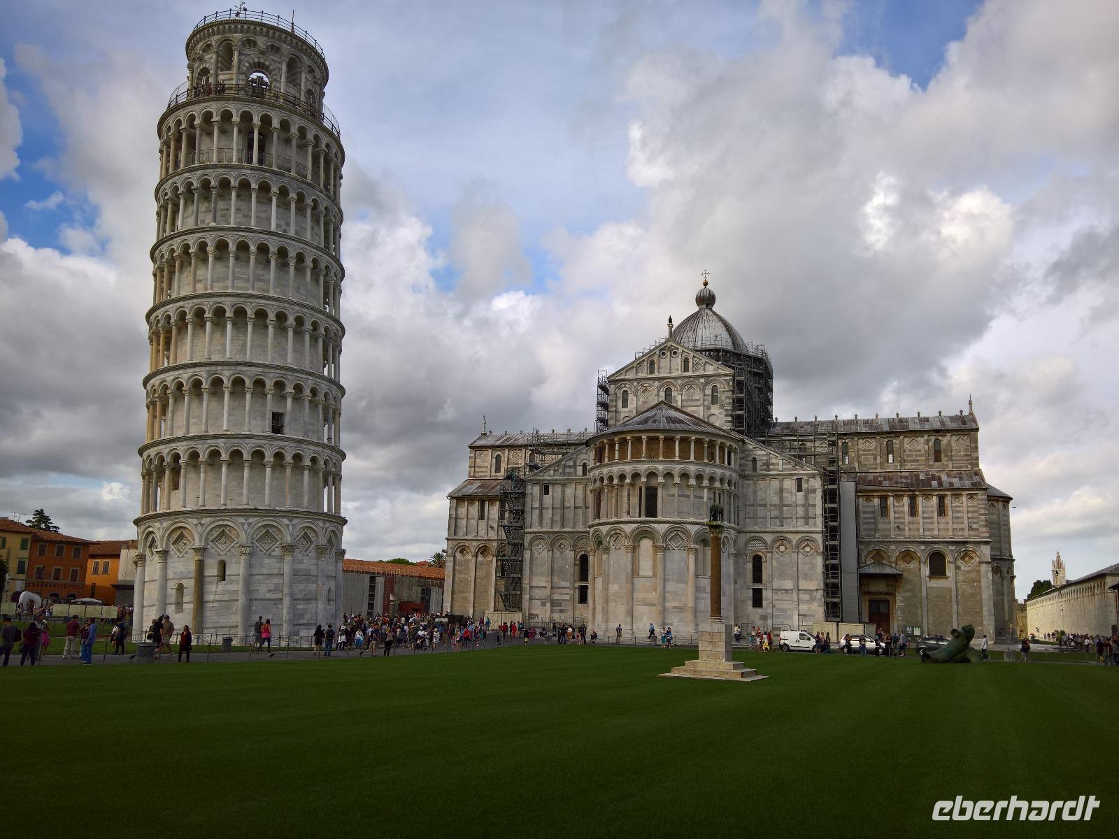Auf dem Platz der Wunder.