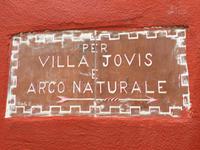 auf dem Weg zur Villa Jovis