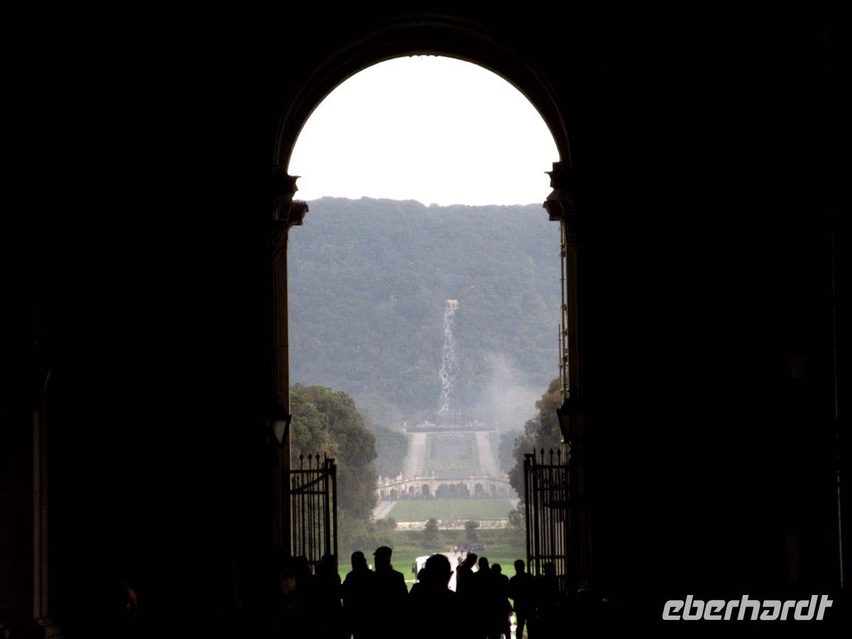 Blick in den Schloßgarten von Caserta