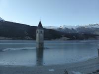 Reschensee - Kirchturm von Graun