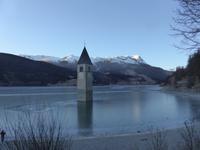 Reschensee - Kirchturm von Graun