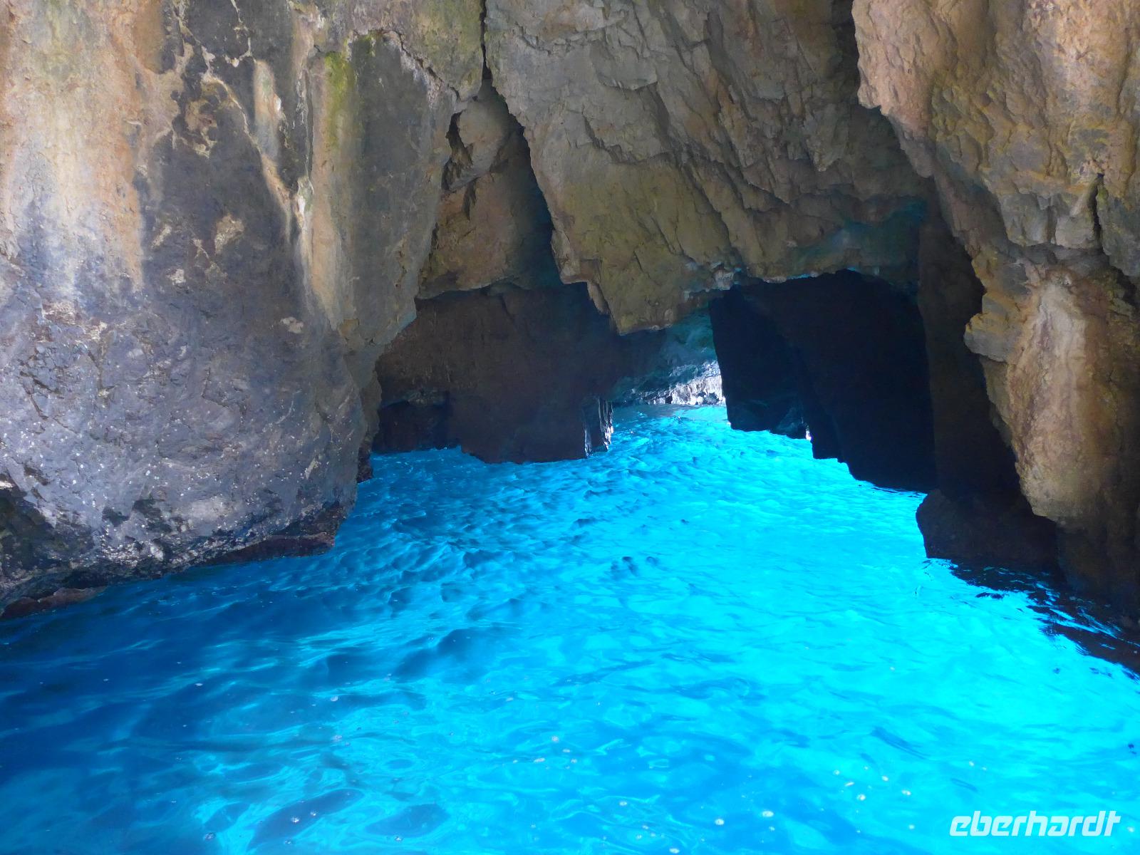 Italien, Bootsfahrt Marina di Camerote, Blaue Grotte