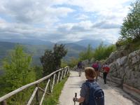 Italien, Magliano Nuovo, Blick zum Monte Cervati