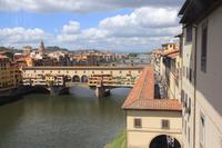 Blick aus den Uffizien auf die Ponte Vecchio