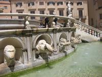 Palermo - die Wasserspeier an der Fontana Pretoria