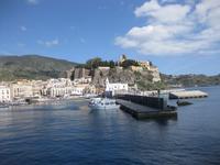 Hafeneinfahrt von Lipari