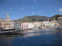 Der Hafen von Lipari
