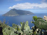 Lipari - Inselrundfahrt - Ausblick zur Insel Salina 