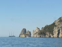 Milliardärsschiff vor Capri