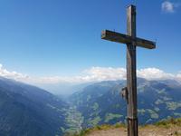 Wandern in Südtirol (Italien) – Dolomiten Wanderreise in Sterzing Astjoch – Sellajoch – Seiser Alm – Gemeinschaftsalm Fane – Burkhardtsklamm – Ratschinger Almenweg – Tatschsp (163)