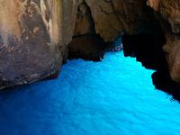 Italien, Cilento, Bootsfahrt blaue Grotte
