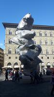 Florenz (Piazza della Signoria - Moderne Kunst des Schweizers Urs Fischer)