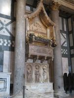 Florenz – Grabmal für Johannes XXIII. in der Taufkirche