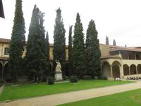 Florenz – im Garten der Franziskanerkirche St. Croce