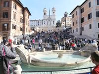 Spanische Treppe mit Brunnen