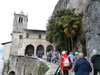 Wallfahrtskloster Santa Caterina del Sasso